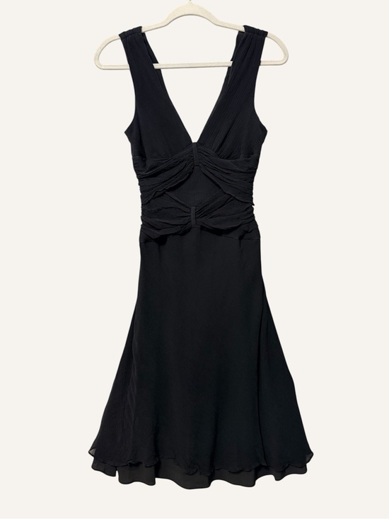 Banana Republic Factory Dresses & Skirts - Banana Republic Vintage Silk Crepe Cocktail Dress Size 8 Black Plunge Whimsigoth